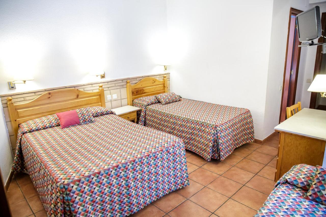 Hotel Can Sole Cambrils Ngoại thất bức ảnh